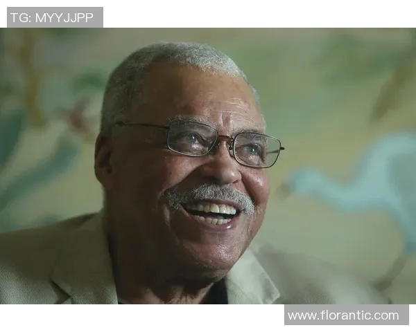 琼斯的传奇人生与奋斗历程探索他如何改变世界的故事与影响